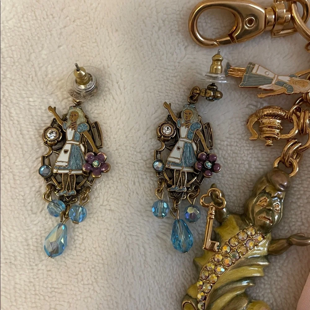 Kirks Folley Alice in wonderland set - Picture 2 of 4